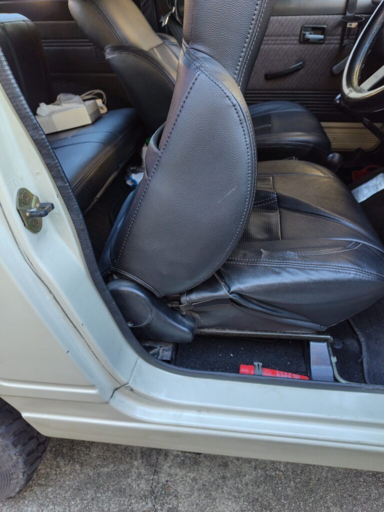 ジムニー　JA11　シートレール　加工