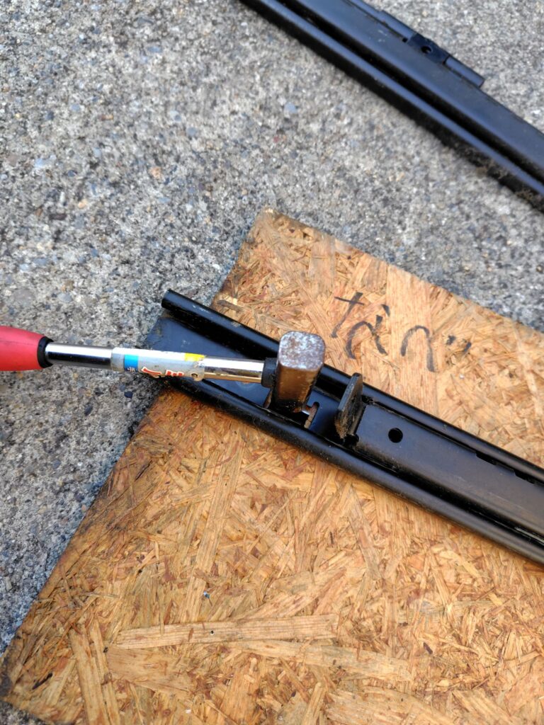 ジムニー　JA11　シートレール　加工