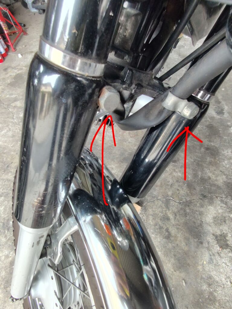 K90　フロントフォークオイル漏れ　オーバーホール