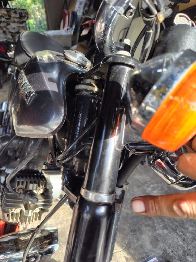 K90　フロントフォークオイル漏れ　オーバーホール