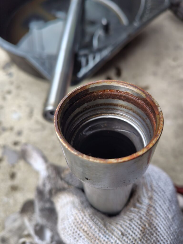 K90　フロントフォークオイル漏れ　オーバーホール