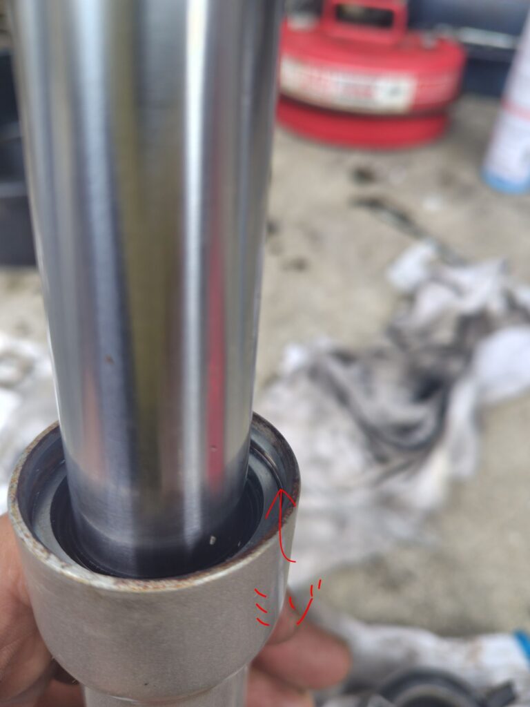 K90　フロントフォークオイル漏れ　オーバーホール