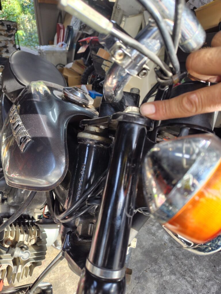 K90　フロントフォークオイル漏れ　オーバーホール