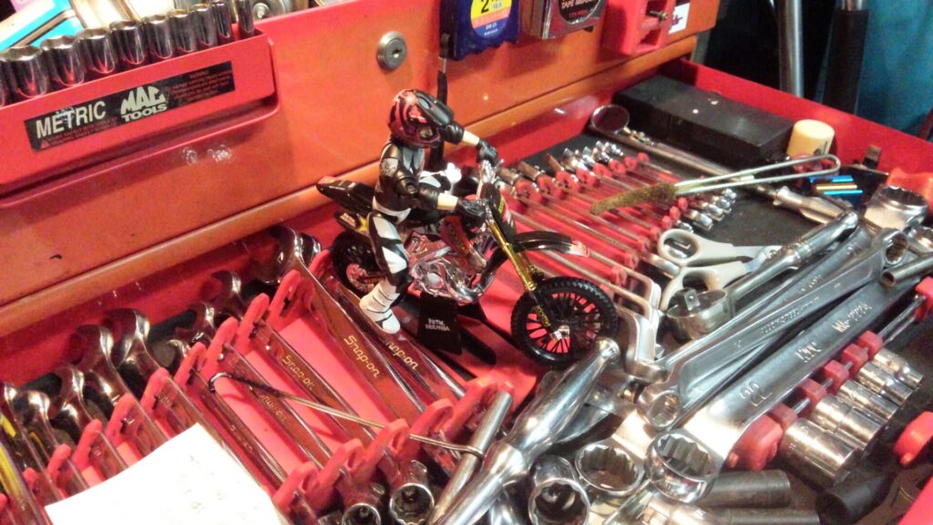 工具　自分でやる　DIY
修理整備