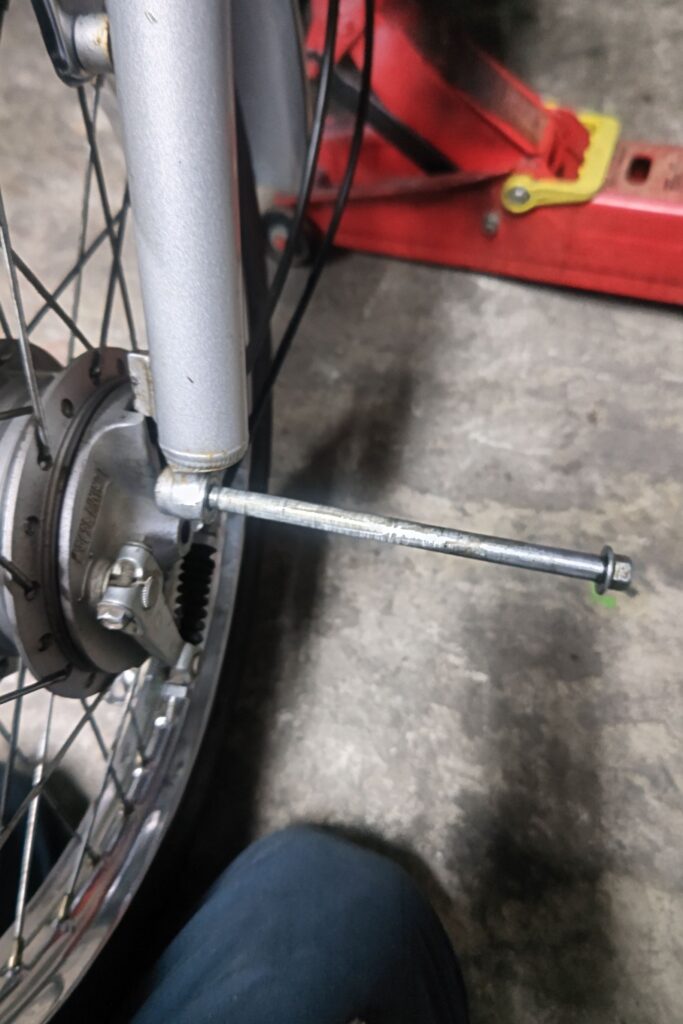 ｋ９０　タイヤ交換