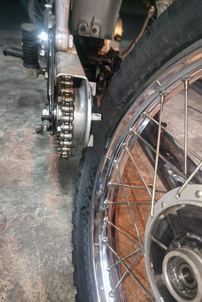 ｋ９０　タイヤ交換