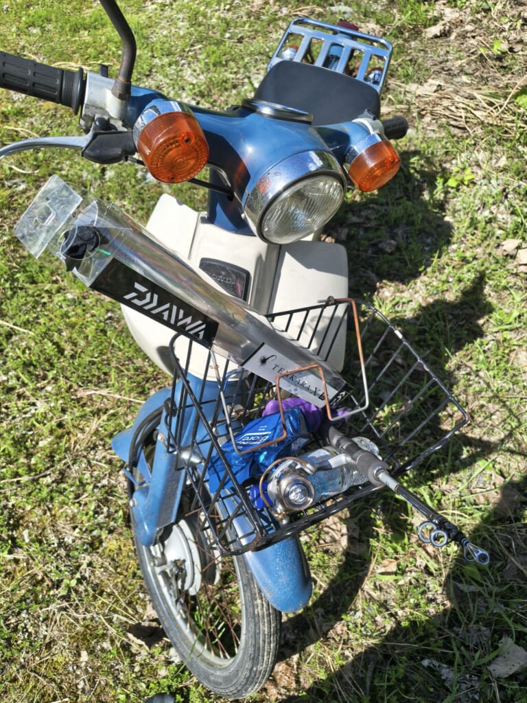 ボロ車 新車 自作シャリー カブ 車中泊 釣り キャンプ 道の駅